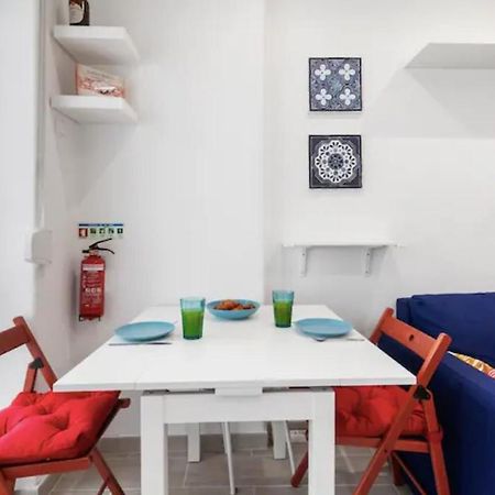 Beautiful 1 Bedroom Apartment Near Benfica Lisbon Exterior photo